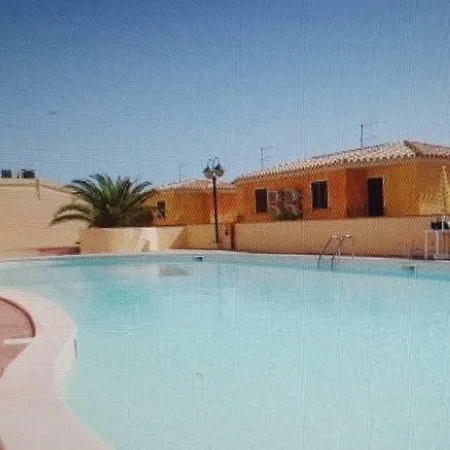 Holiday home Puxe